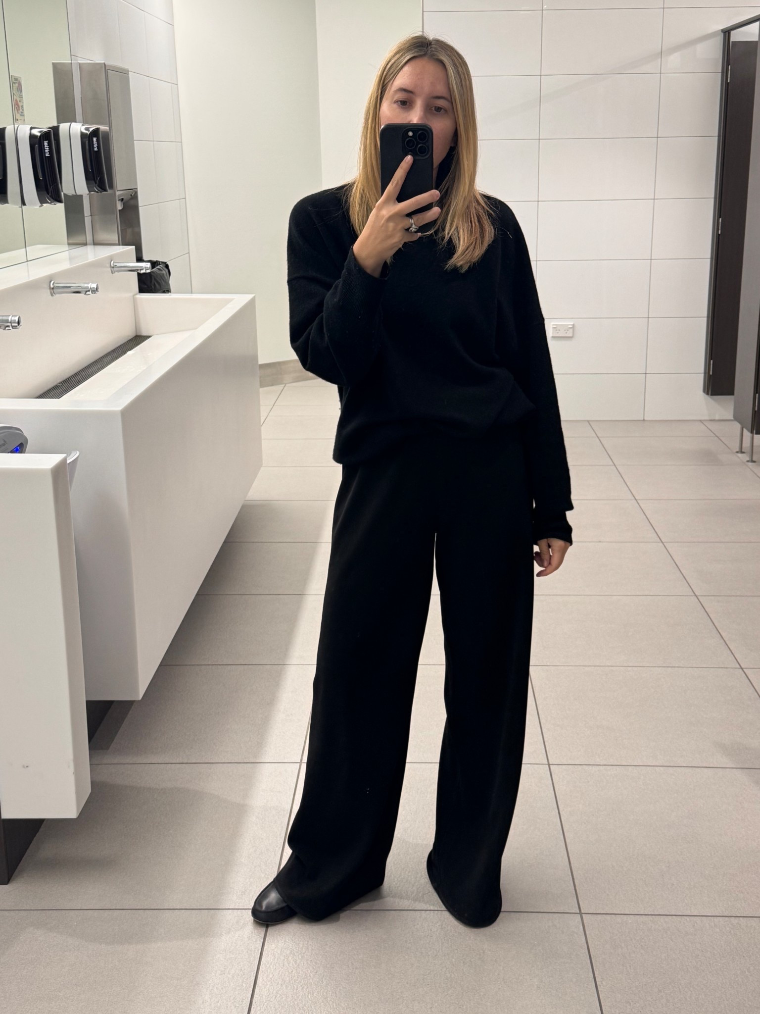 Travel attire. 

#LTKtravel #LTKaustralia #LTKautumn