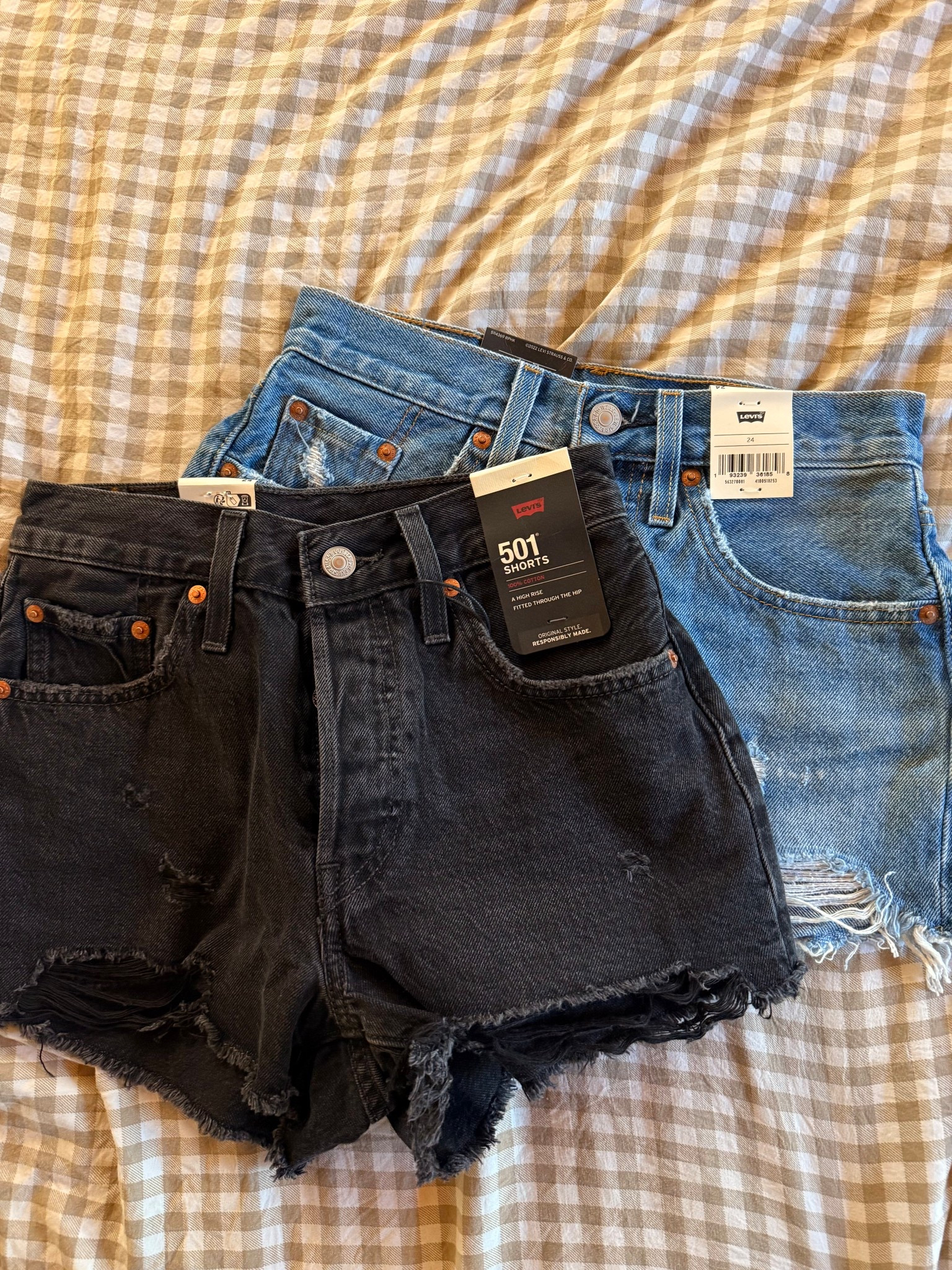 My new favorite shorts for summer, flattering! Not too short, not too long. Fit like a glove! 

#LTKPetite #LTKFindsUnder100