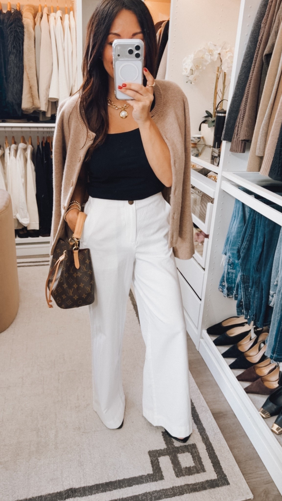 Target pants🔥 linen blend so good for the price - I went with a 2 I’m a regular 26 
Size xs in the tank 

#LTKootd #LTKOver40