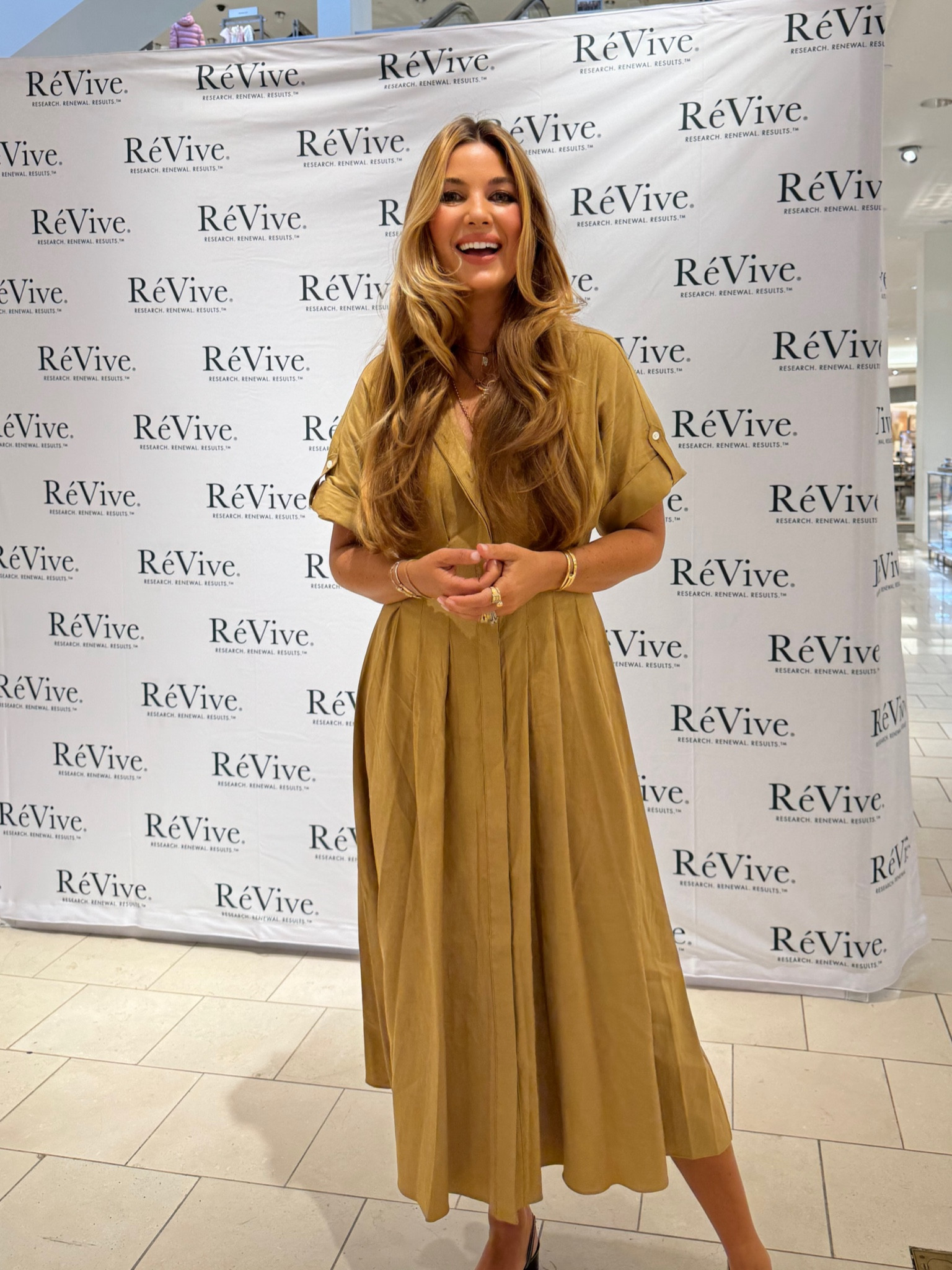 This dress is classic and timeless. Wearing a size 4⚡️✨
Makeup:
Sisley foundation in biscuit 
Armani lipstick in 503 (with MUFE anywhere caffeine lip liner)
T3 hot rollers 
Make glaze eyeshadow 

#LTKfindsunder50 #LTKbeauty #LTKstyletip