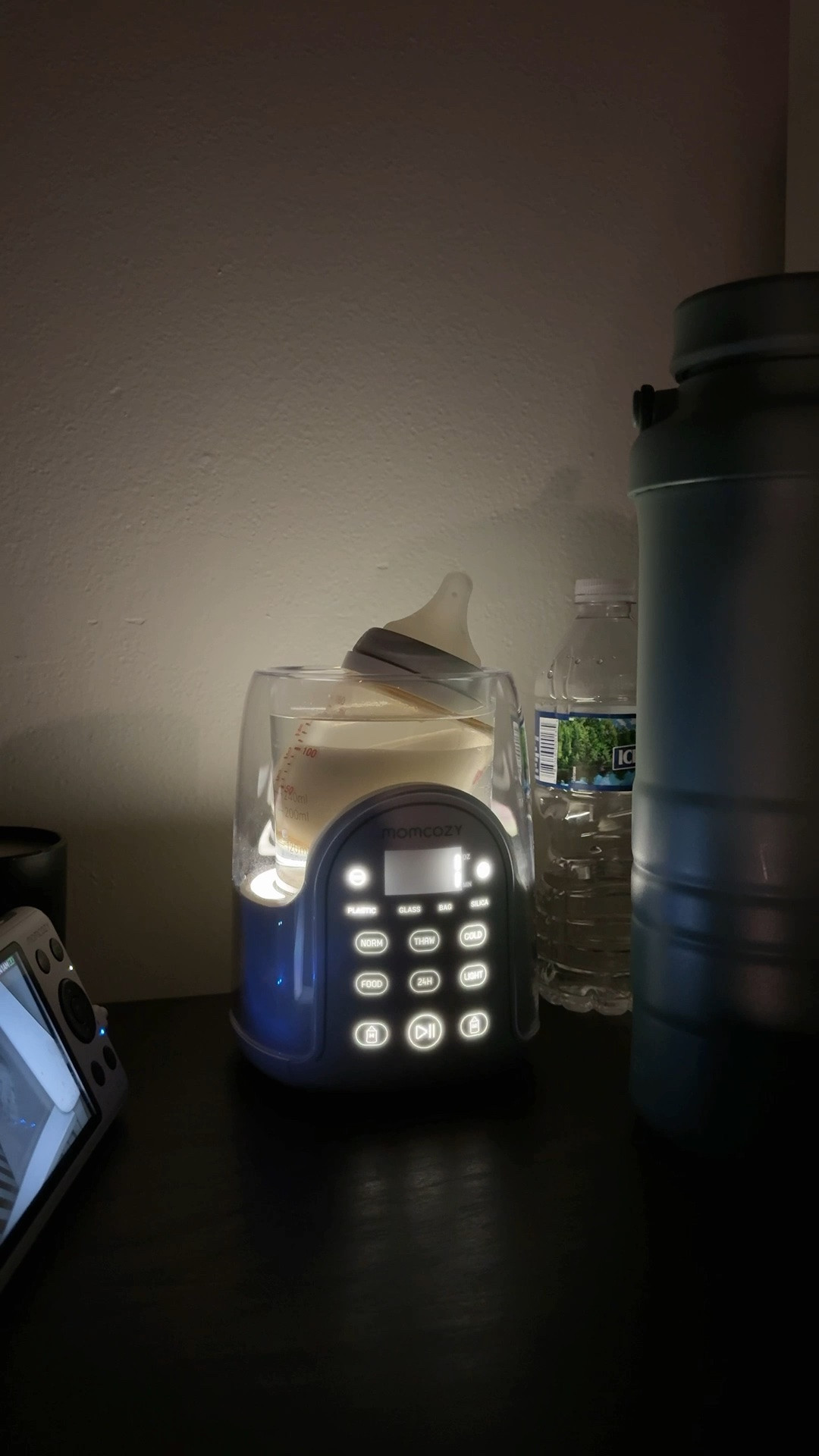 make a bottle with me at 2am😴

use code JULIE05NP for a discount on this bottle warmer! the built in night light is my fav!

🔗: https://cozy.top/VCK5odyG

#momcozy #nightfeeding #momcozynightpro #momcozybottlewarmer #nightvlog