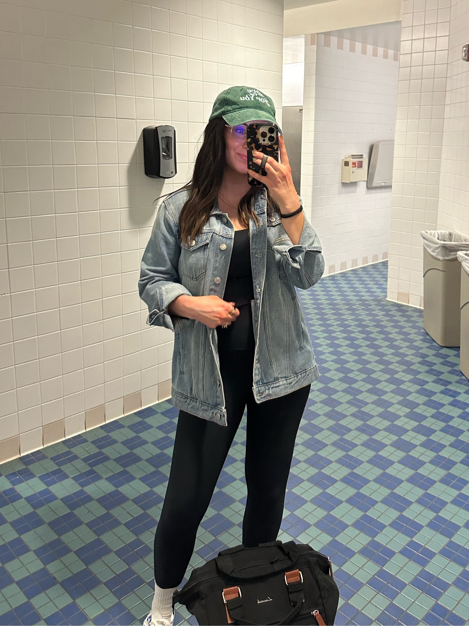 Easy travel outfit

#LTKsalealert #LTKSeasonal #LTKtravel