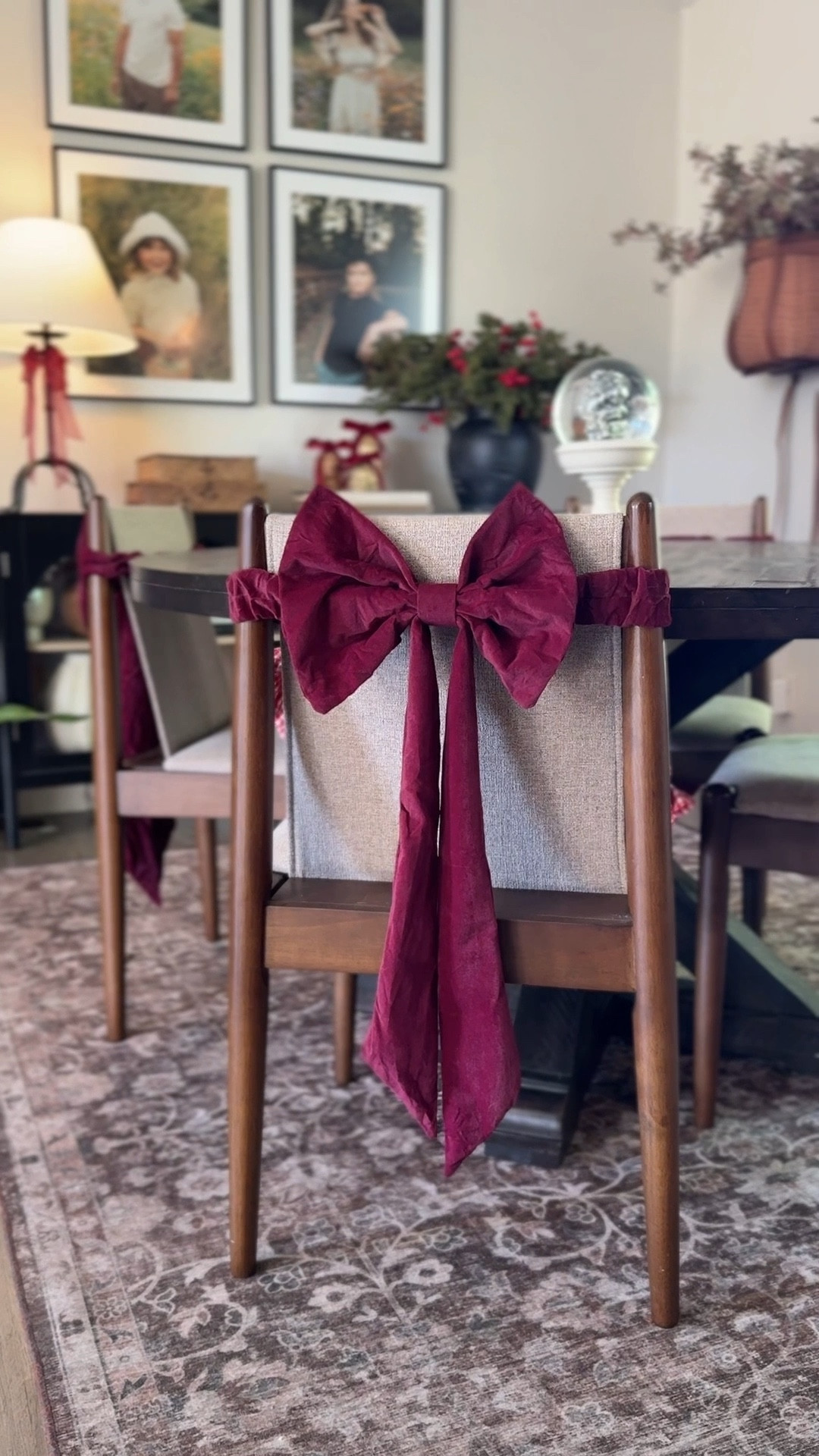Velvet bows on dining chairs… officially entering my cozy Christmas era 🕯️🎀
The exact ones I bought sold out, so I found a super similar set for you — linking the closest match!

#LTKHoliday #LTKSeasonal #LTKHome