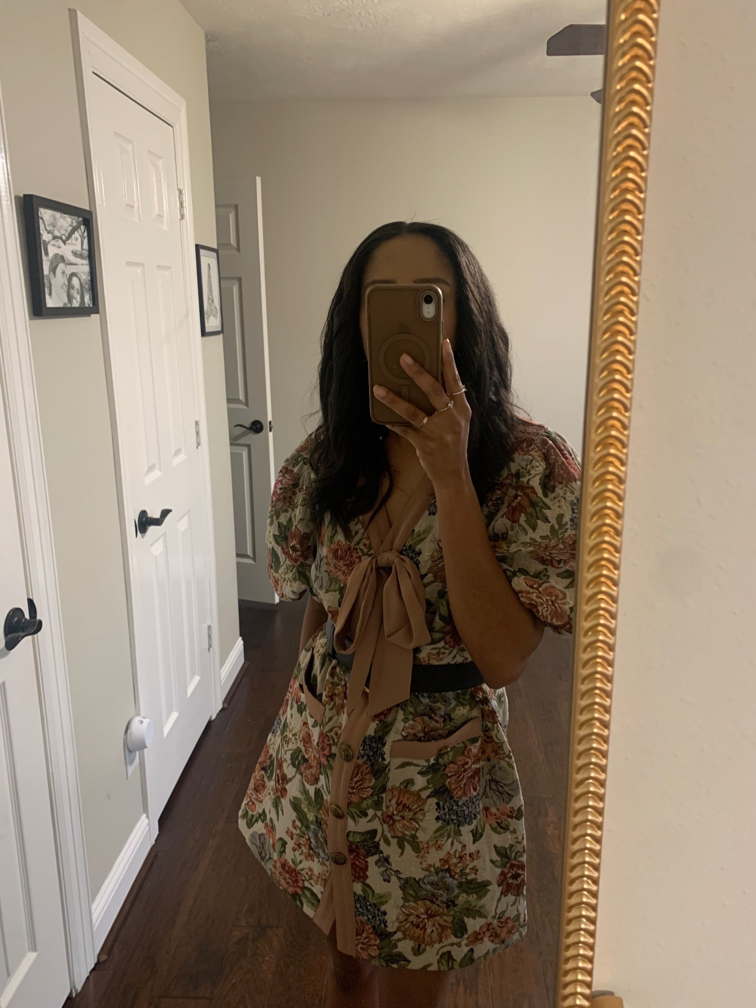 Floral dress with retro vibes by Entro paired with a Gucci marmont belt!

#LTKPetite #LTKdayinmylife #LTKootd