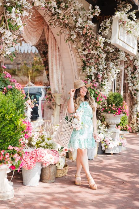 It’s giving LoveShackFancy vibes and I’m here for it 😍💚🌸

Completely OBSESSED with this eyelet ruffle top + eyelet ruffle skirt little number from @loft 💫 You guys know I’m SUCH a sucker for matching sets and this mint green color is just 😍😍

Snag them both on major sale right now (top is $20 and skirt is $30) on the @shop.LTK app 💐 

#LTKstyletip #LTKunder50 #LTKunder100