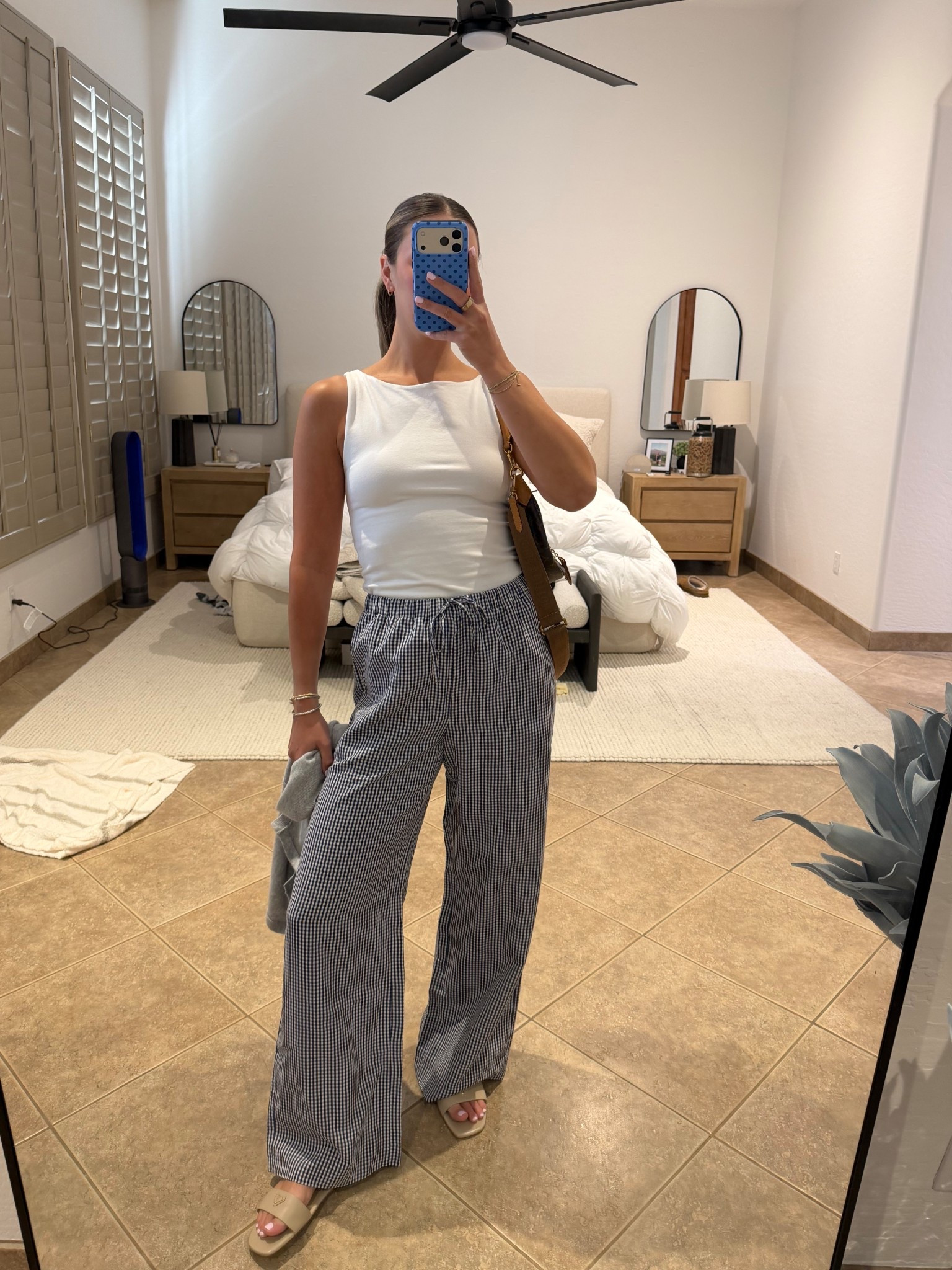 we all love the aritzia lodge pant but have you seen them in linen?! And this gingham print?! So cute. Already my second pair of linen lodge pant this summer! #aritzia #lodgepant 

#LTKootd #LTKgrwm #LTKdayinmylife