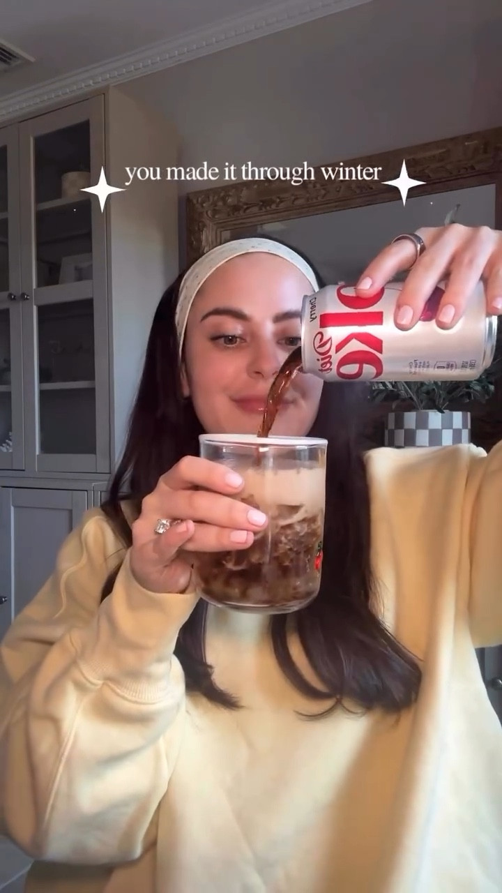 little things that make a big difference after a long week. these are my current favorites 🤍

anthropologie cherry icon glass 
comfy hanes pajama set
everyday lip glosses (my go-to)
blittle things that make a big difference after a long week. these are my current favorites 🤍


#LTKmomlife #LTKdayinmylife #LTKselfcare