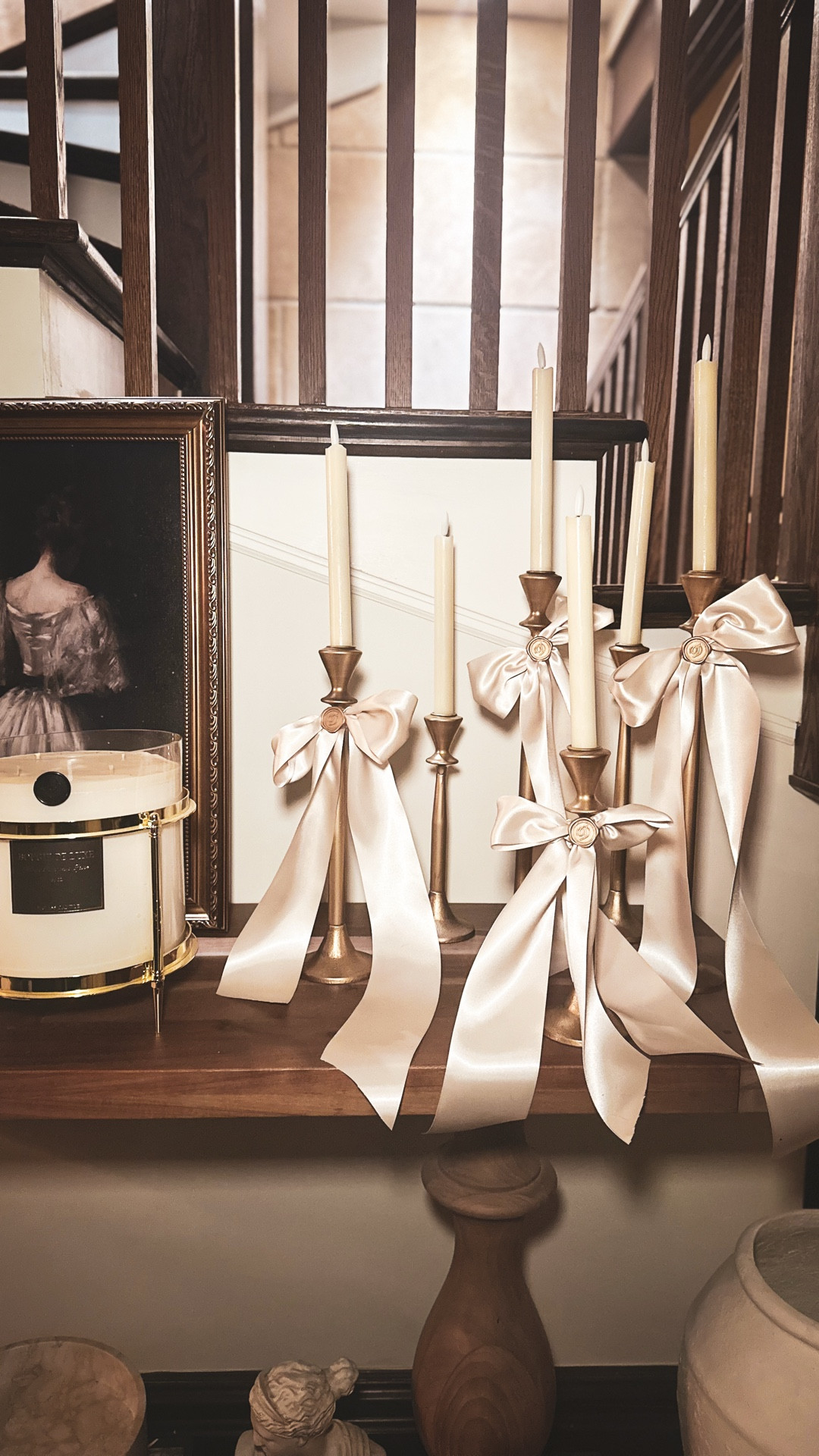 Holiday Entryway Statement 
Easy to create, hard to forget 

#LTKHome #LTKGiftGuide #LTKHoliday