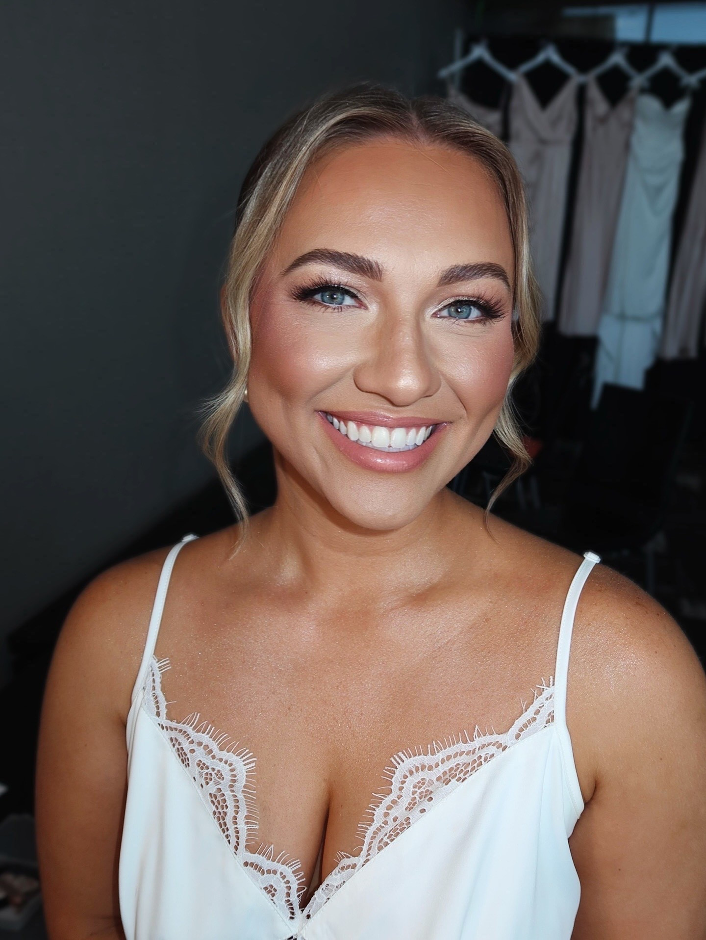 My stunning bride Haley’s wedding day glam! 💋✨
.
.
Bridal makeup, wedding day makeup, bridal glam, wedding makeup, YSL beauty, Sephora sale, Juvias place, charlotte tilbury, Byoma, medicube, Anastasia Beverly Hills, Morphe brushes, rare beauty, Ulta sale, Huda beauty, gift guide, makeup by Mario

#LTKSaleAlert #LTKWedding #LTKBeauty