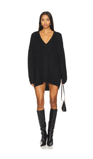 Ozzy Oversized Sweater in Black | Revolve Clothing (Global)