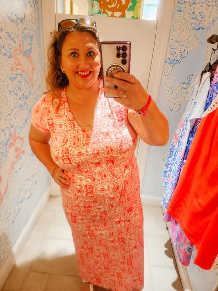 This is the Etta maxi in an XLprint Mizner Red Seaside Harbour My mom likes the etta tshirt dress in Pandarama This is not very stretchy but it is just like an extra long tshirt. It does fit a little straight IMO #livinglargeinlilly #summerinlilly #lillypulitzer #Red #tshirtdress #grandmillennial 

#LTKmidsize #LTKstyletip #LTKplussize