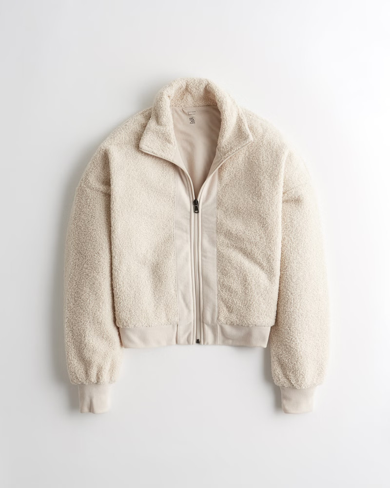 Women Gilly Hicks Sherpa Jacket | Women Sale | HollisterCo.com | Hollister (UK)