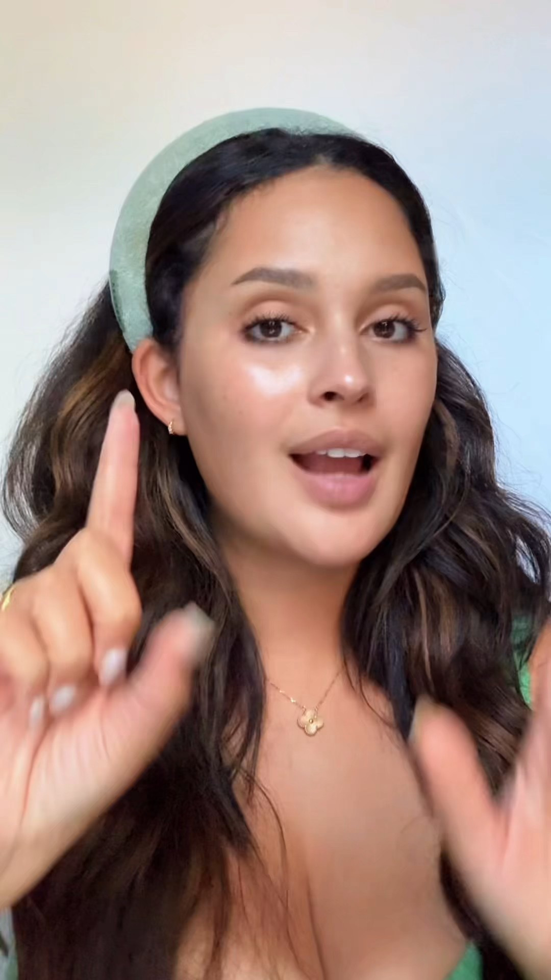 are you ready??? @ultabeauty 21 days of beauty is BACK!!! here are some of my makeup favorites that will be on sale from 9/5-9/11!!! perfect time to try new trending makeup or stock up on your favorites! so excited for this 💖
#ultabeauty #ulta #ad 

#LTKSaleAlert #LTKBeauty