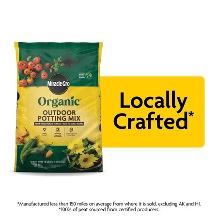 Miracle-Gro Organic Outdoor Potting Mix 25 qt. Soil for Container Plants, Contains Quick-Release Natural Fertilizer, OMRI Listed | Walmart (US)