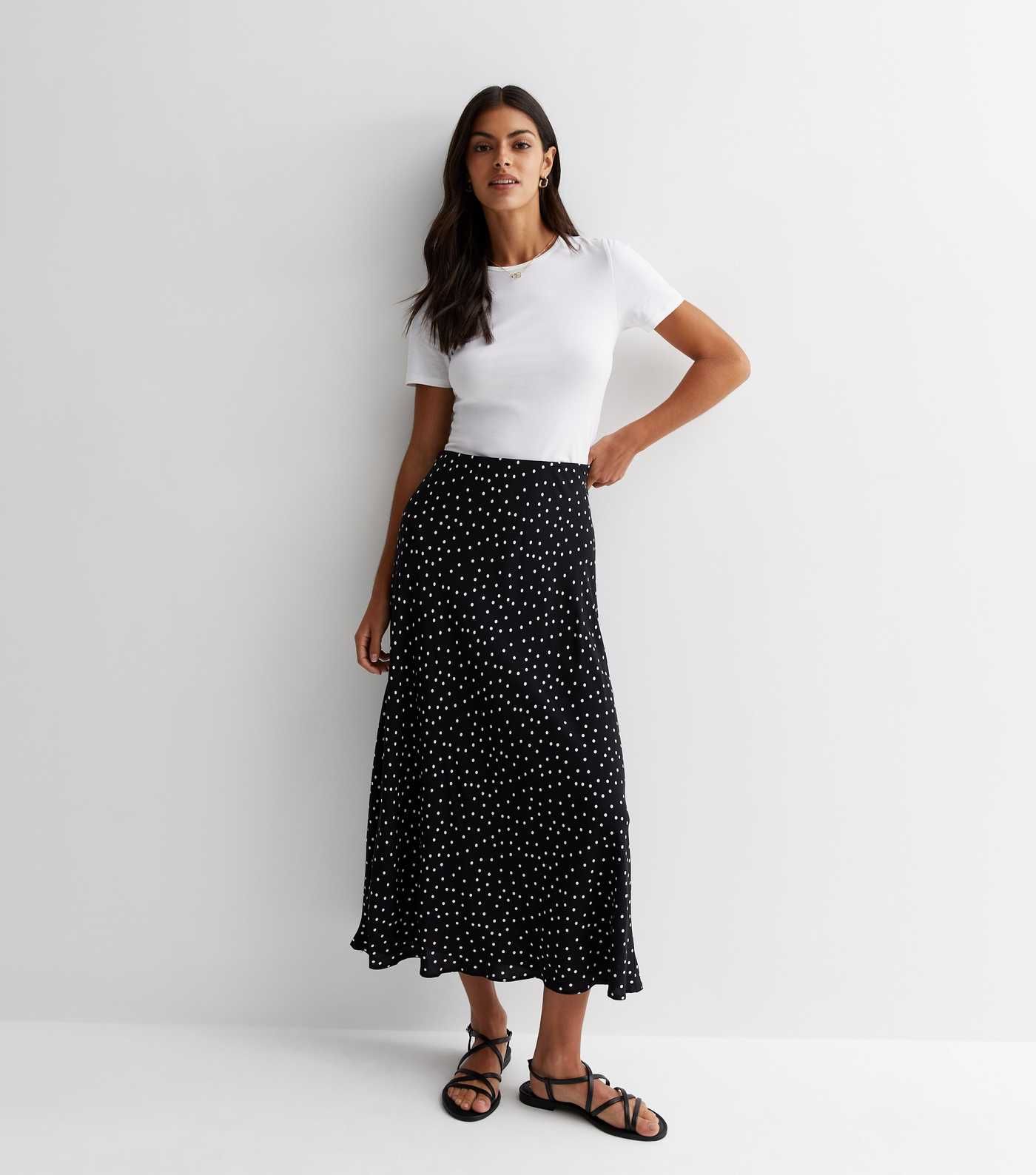 Black Spot Midaxi Skirt
						
						Add to Saved Items
						Remove from Saved Items | New Look (UK)