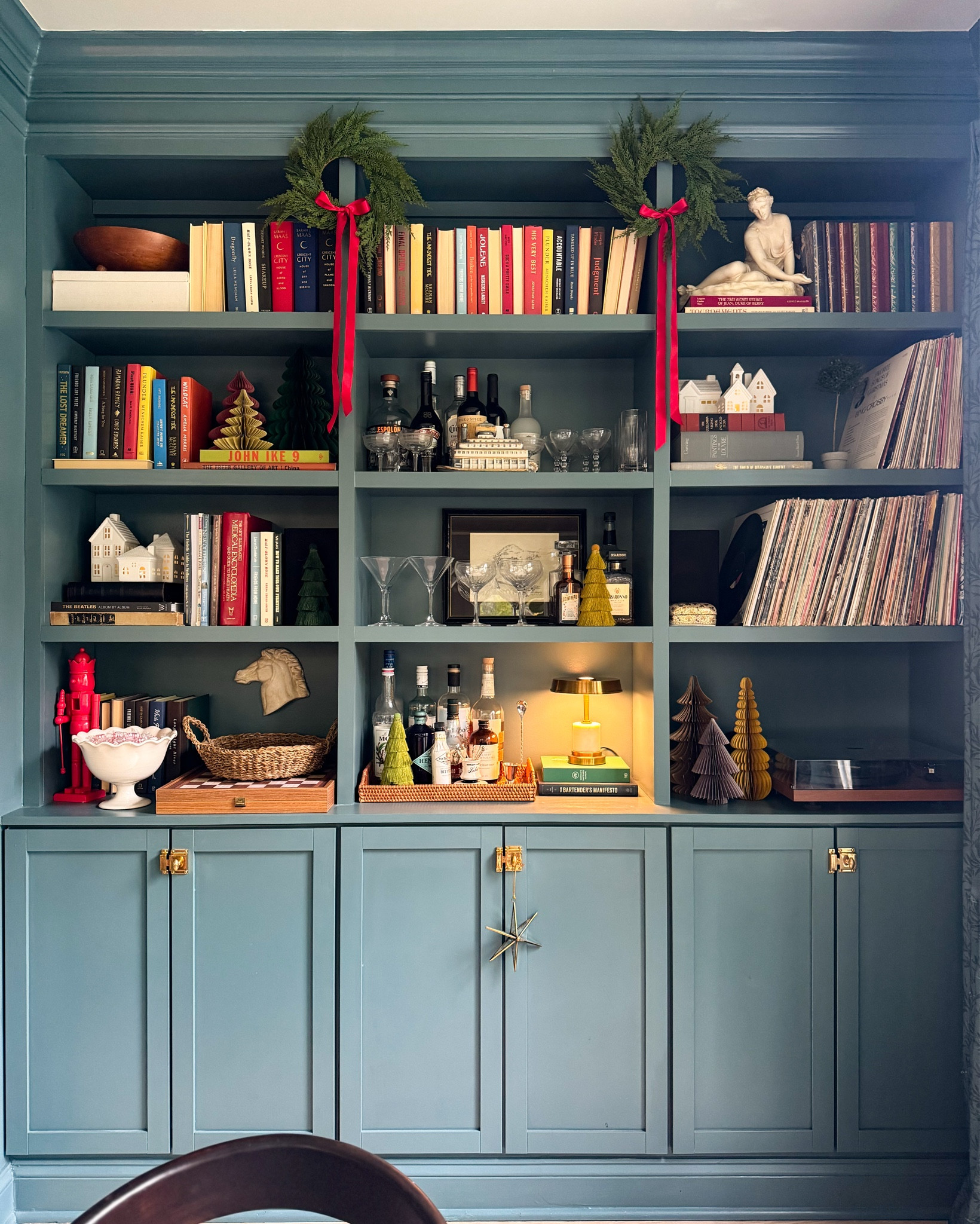 Getting ready 🎄 with @wayfair 🎄
#ad #Wayfair #WinTheSeason #WayfairPartner 