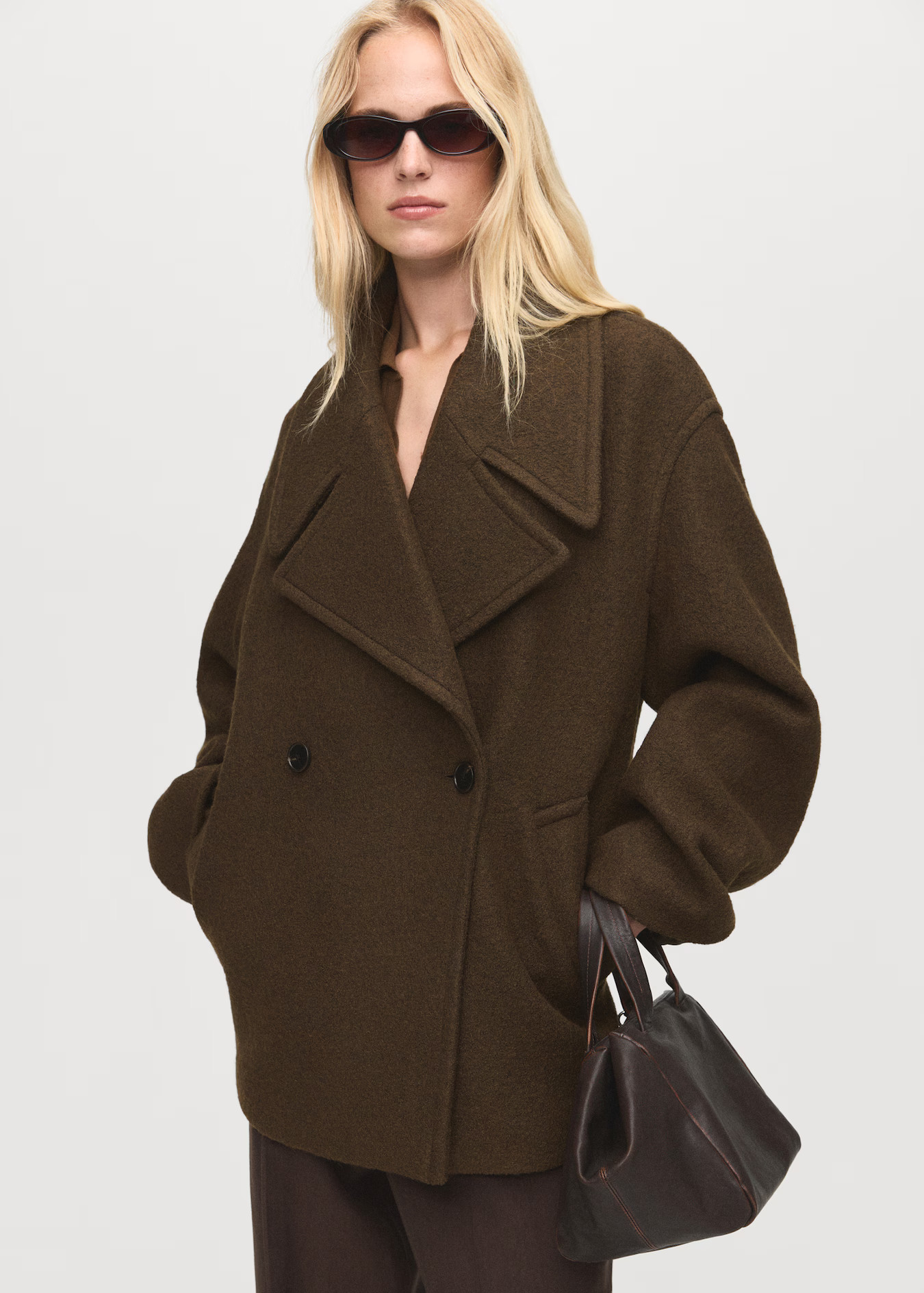 Oversized wool coat with maxi lapels - Women | MANGO United Kingdom | MANGO (UK)