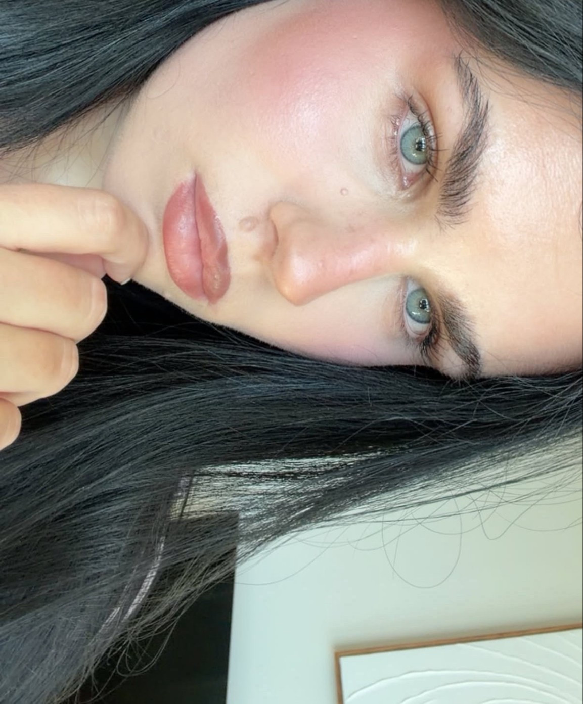 10 minute school makeup 

#LTKBeauty #LTKSpringSale #LTKgrwm