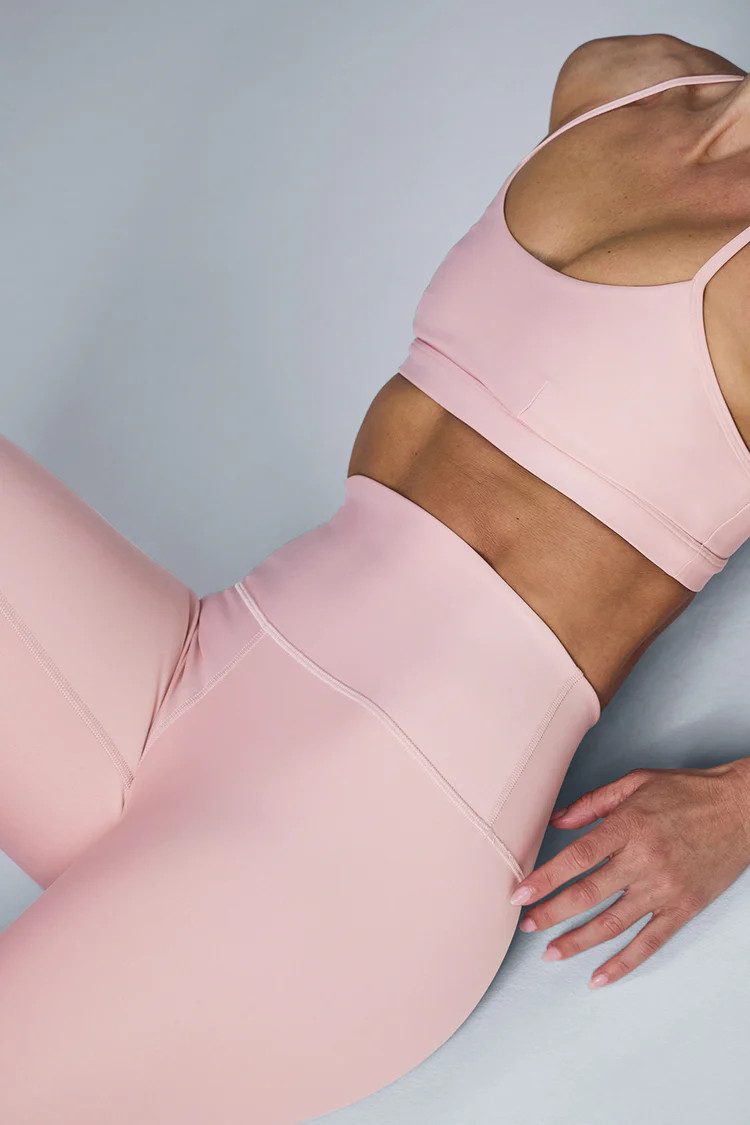 Airlift Intrigue Bra - Ballet Pink | Alo Yoga (US)