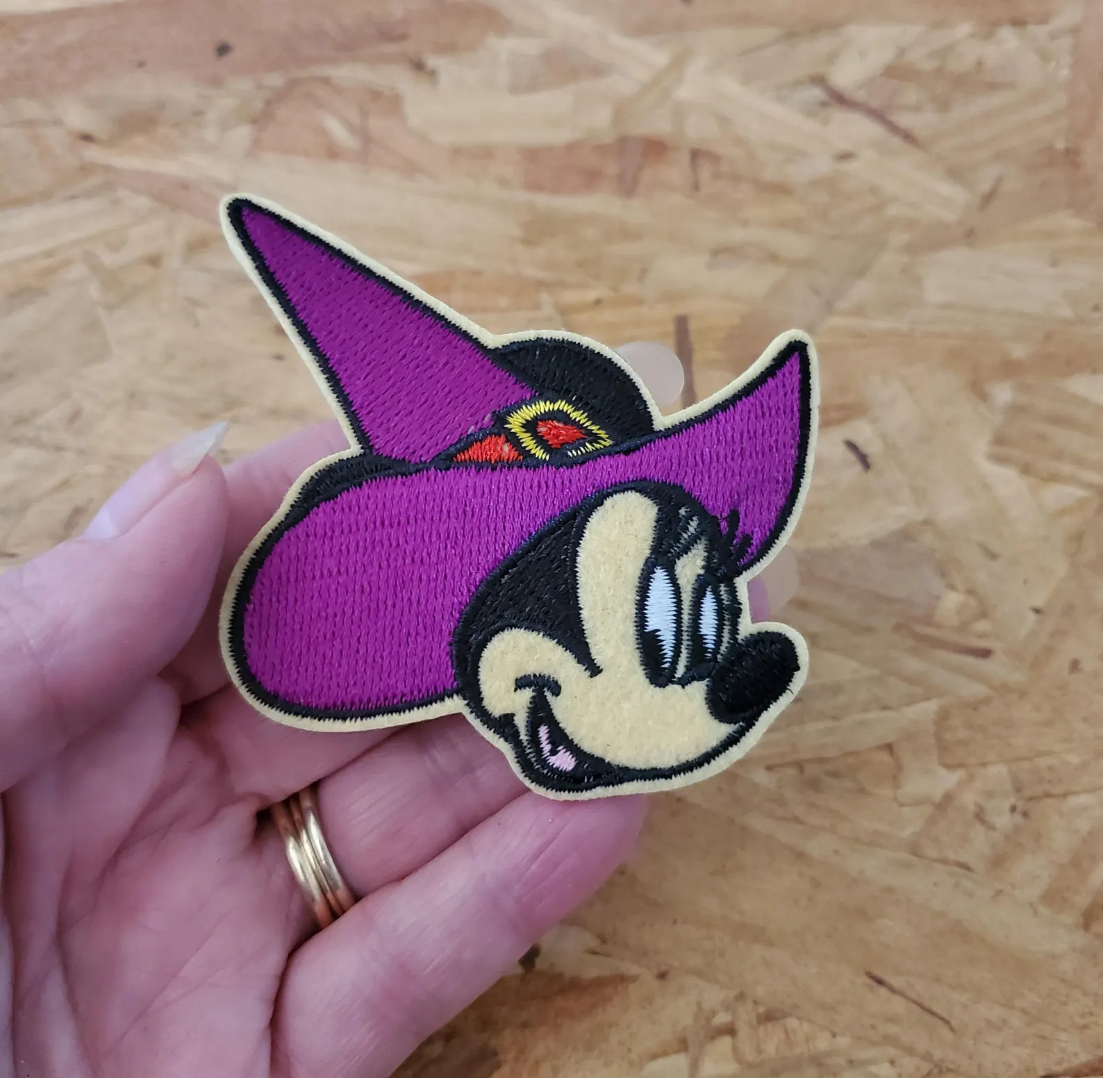 Minnie Mouse - Halloween - Witch - Hag - Iron On Patch - Crafts | Etsy (Global)