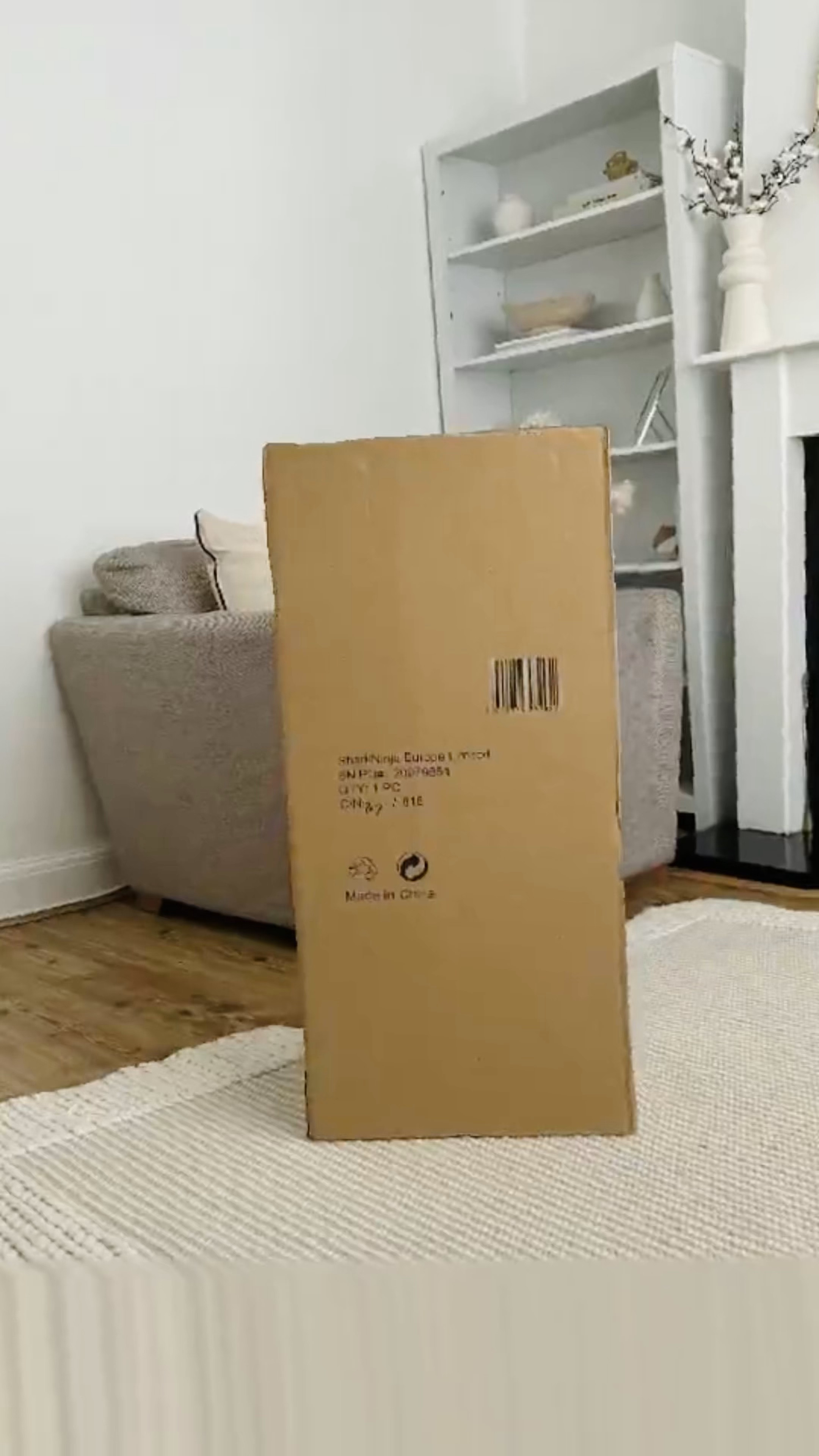 AD | Unbox my Shark Detect Pro vacuum with me 

#LTKuk #LTKhome #LTKsummer
