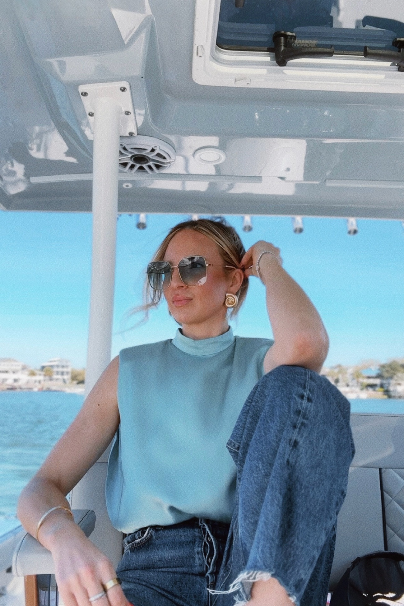 Wearing a sm in the top

#LTKstyletip #LTKfindsunder100 #LTKfindsunder50