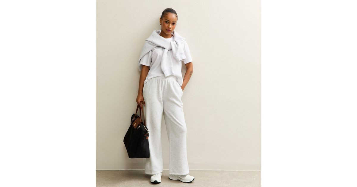 Petite Light Grey Jersey Wide Leg Joggers | New Look | New Look (UK)