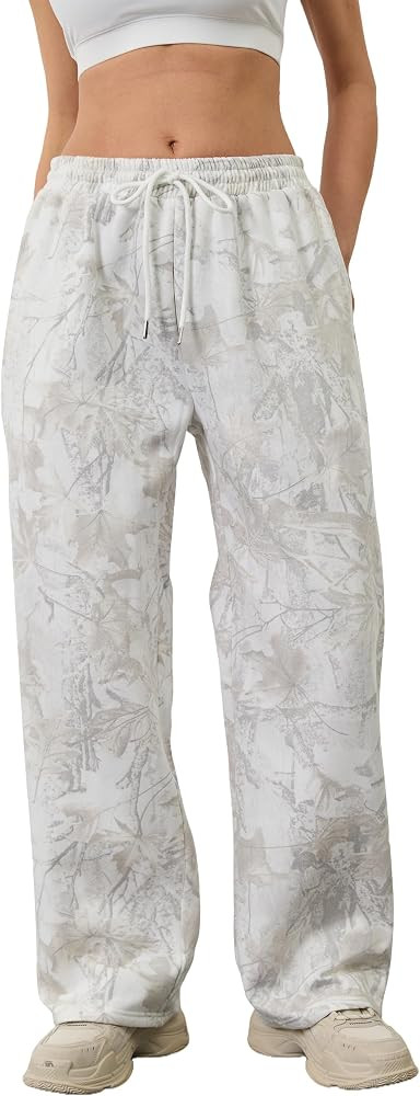 Camo Pants Women Baggy Fleece Y2K Camouflage Cargo Pants High Waisted Wide Leg Drawstring Jogger Sweatpants | Amazon (US)