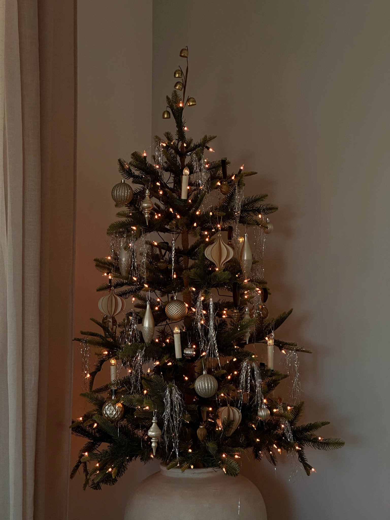 Shop my Holiday Christmas Tree! 

#LTKfindsunder100 #LTKSeasonal #LTKHoliday