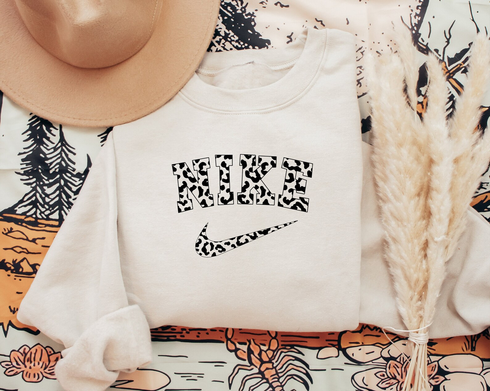 Vintage Double Outlined Inspired Sweater Leopard Cheetah Sweatshirt Crewneck Hoodie | Etsy (US)