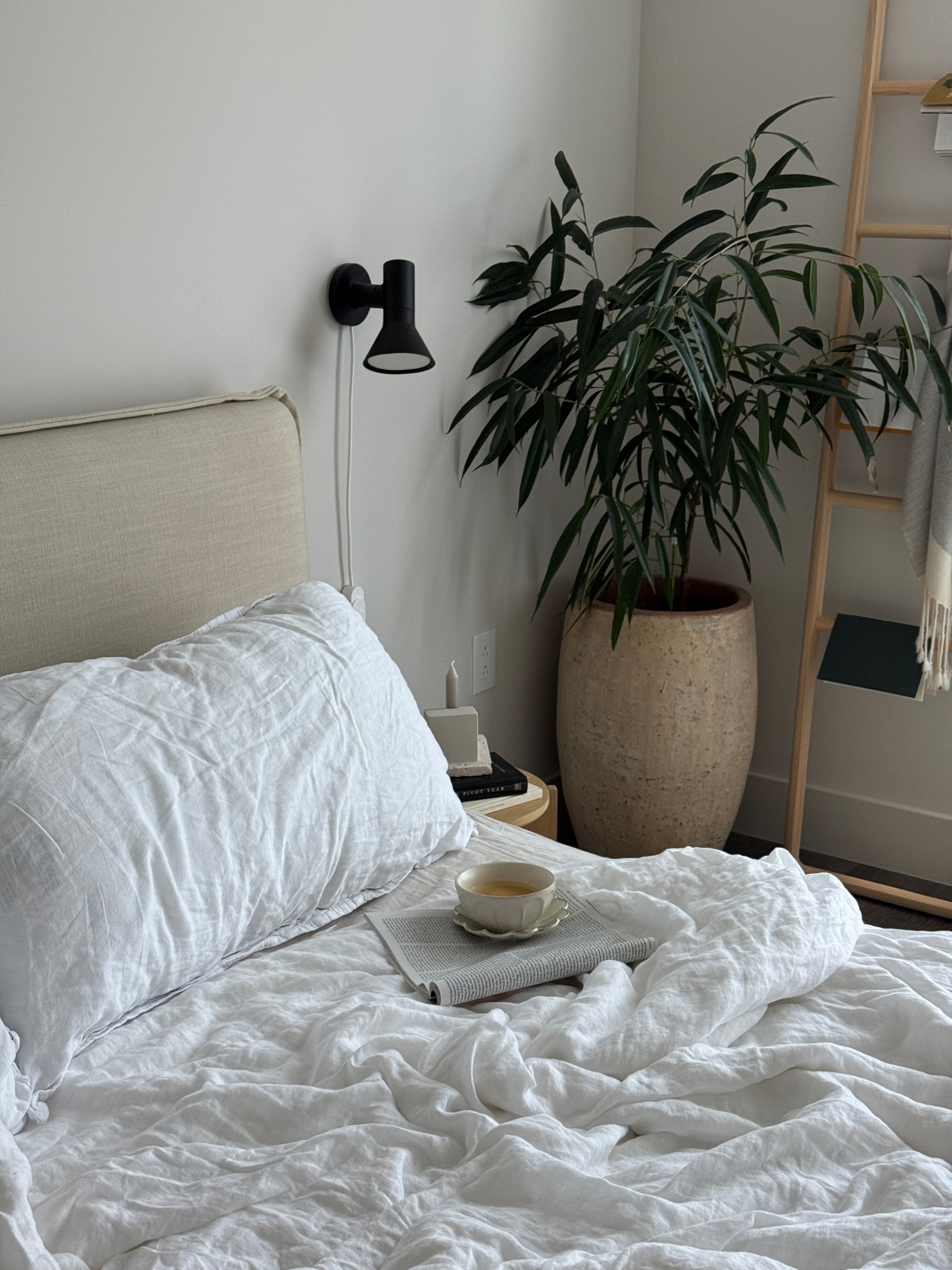 agenda-free Sunday 🎧

#LTKStyleTip #LTKHome