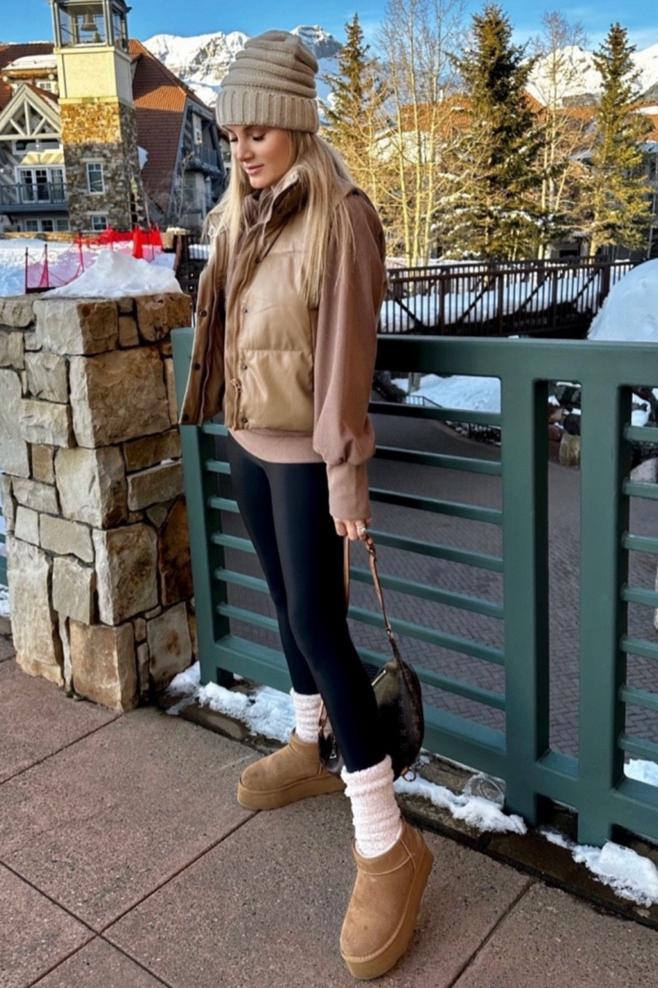 Winter outfit I’m loving from Amazon

#LTKover40 #LTKfindsunder50 #LTKsalealert