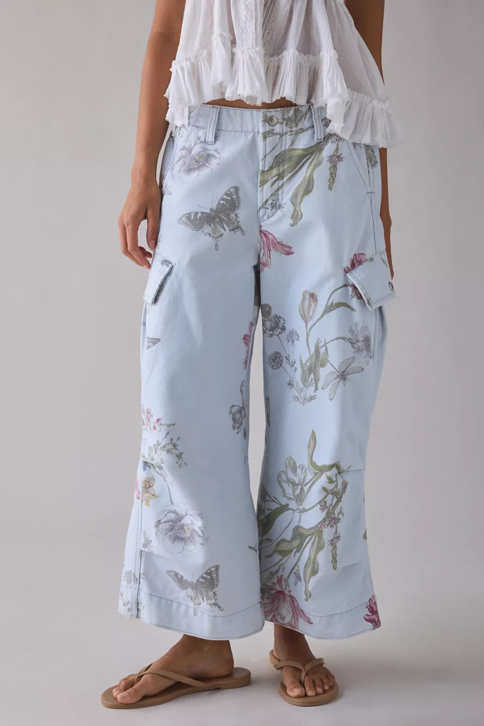 BDG A Cut Above Cropped Wide Leg Pant | Urban Outfitters (US and RoW)