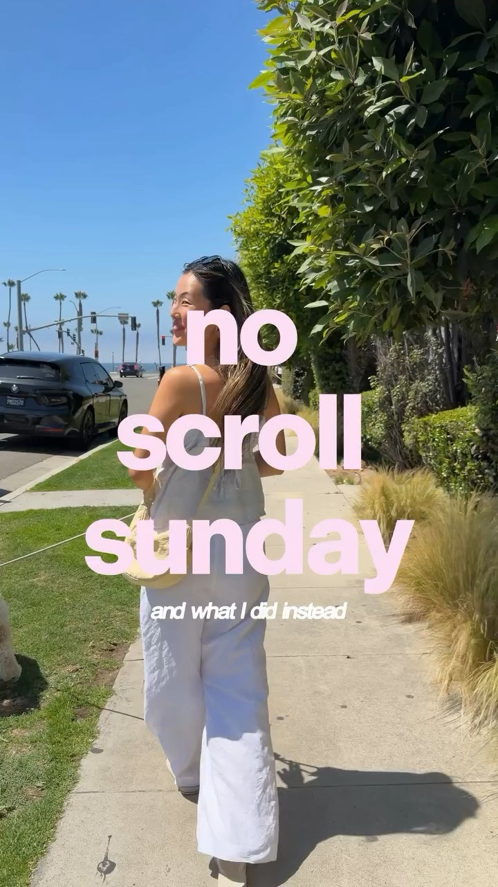 spend a no scroll sunday with me! no scrolling on social media for one day out of the week has made a huge difference in my mental health, just like the @Clinque Moisture Surge 100H has made for my skin ;) #CliniquePartner #SummerofGlow