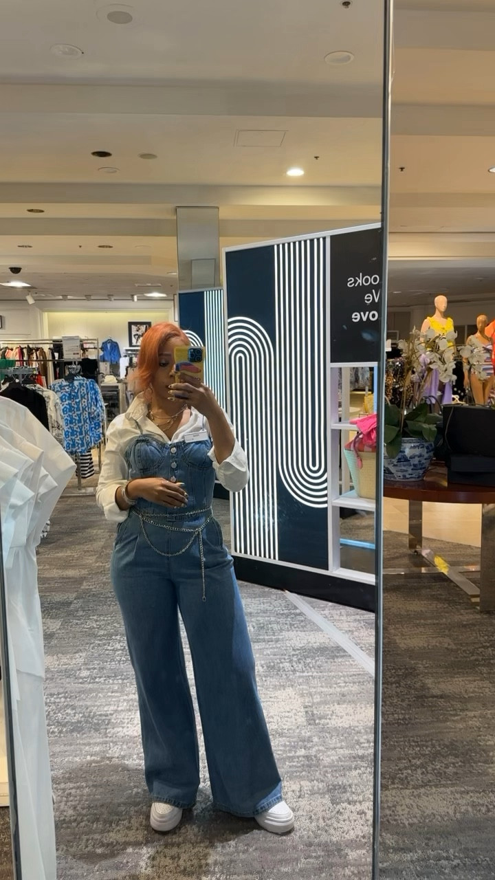 Denim Jumpsuit 

#LTKVideo #LTKFindsUnder50 #LTKStyleTip