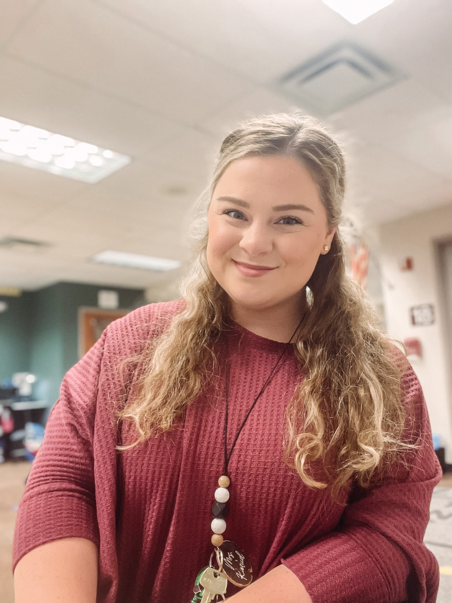 Happy Wednesday✨ We got some great news yesterday & celebrated last night by staying up late. | Quick makeup today & easy 1/2 up 1/2 down hairstyle  

#LTKmidsize #LTKbeauty #LTKworkwear