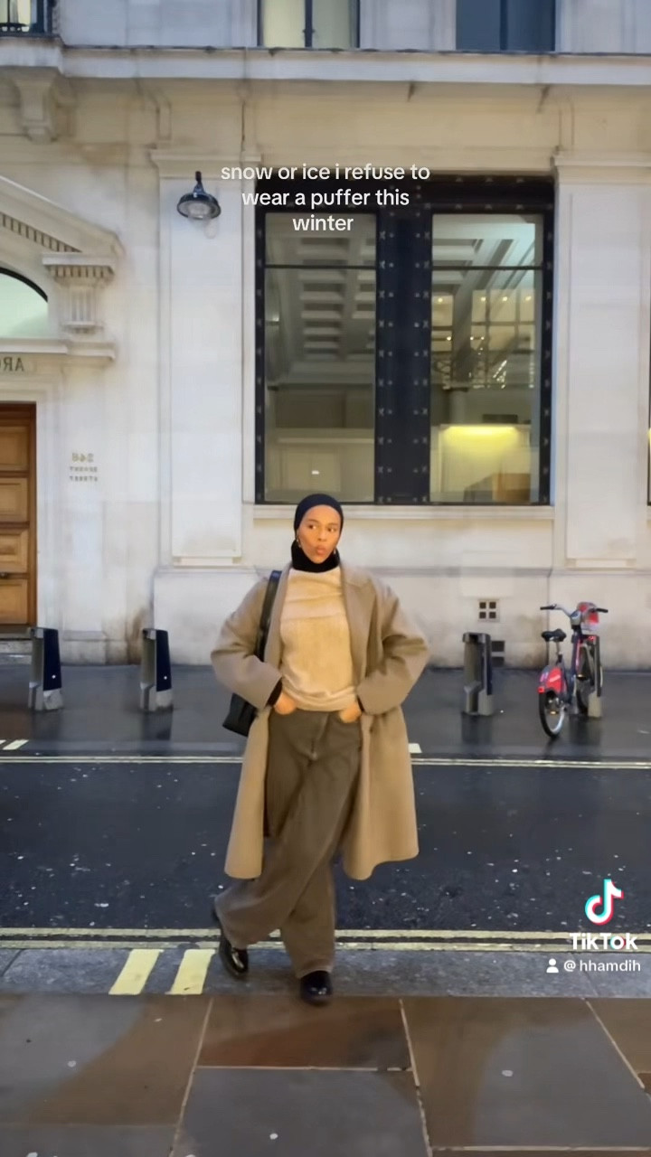 puffers are outttt 🤷🏽 outfit is all @nakdfashion grey extra wide leg jeans and cable knitted turtleneck sweater in beige ☁️

#LTKuk #LTKautumn #LTKwinter