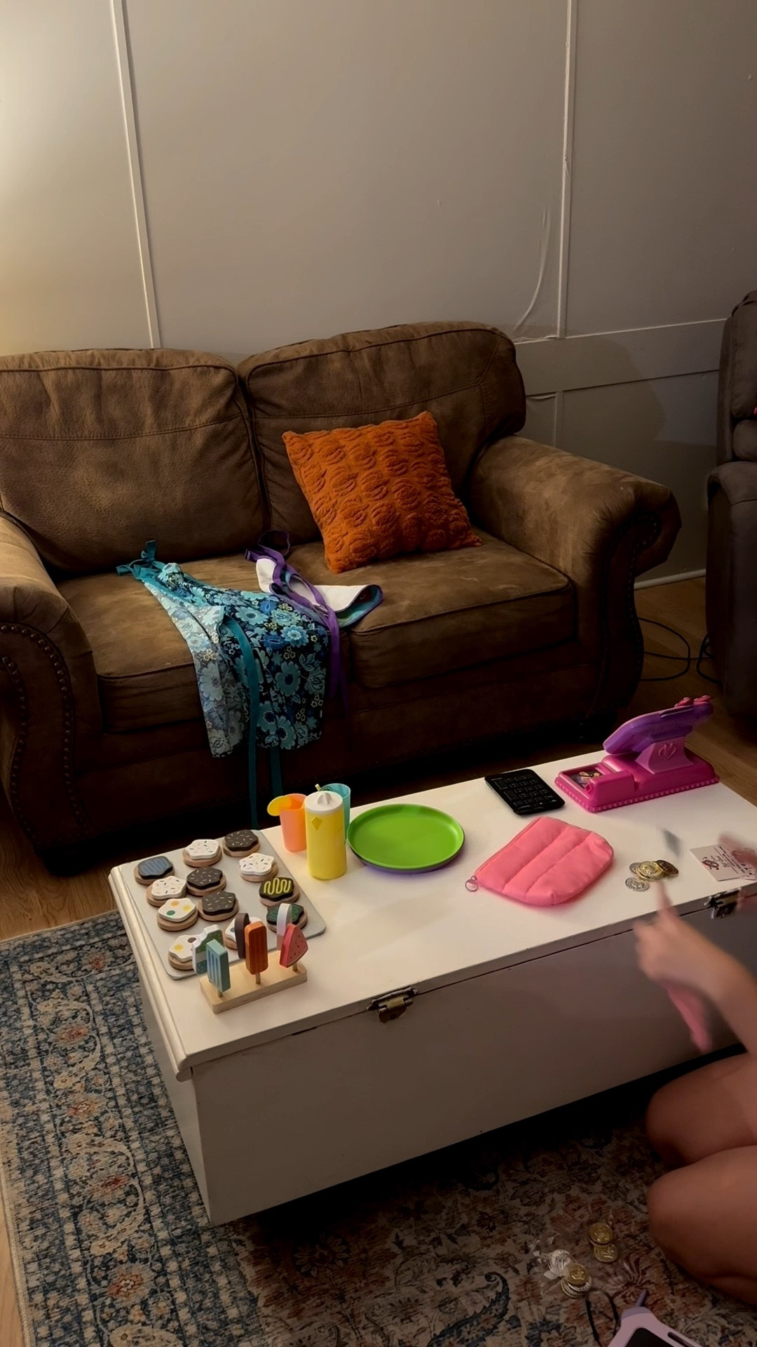 This was so fun! Such an easy playtime for my young kids! 