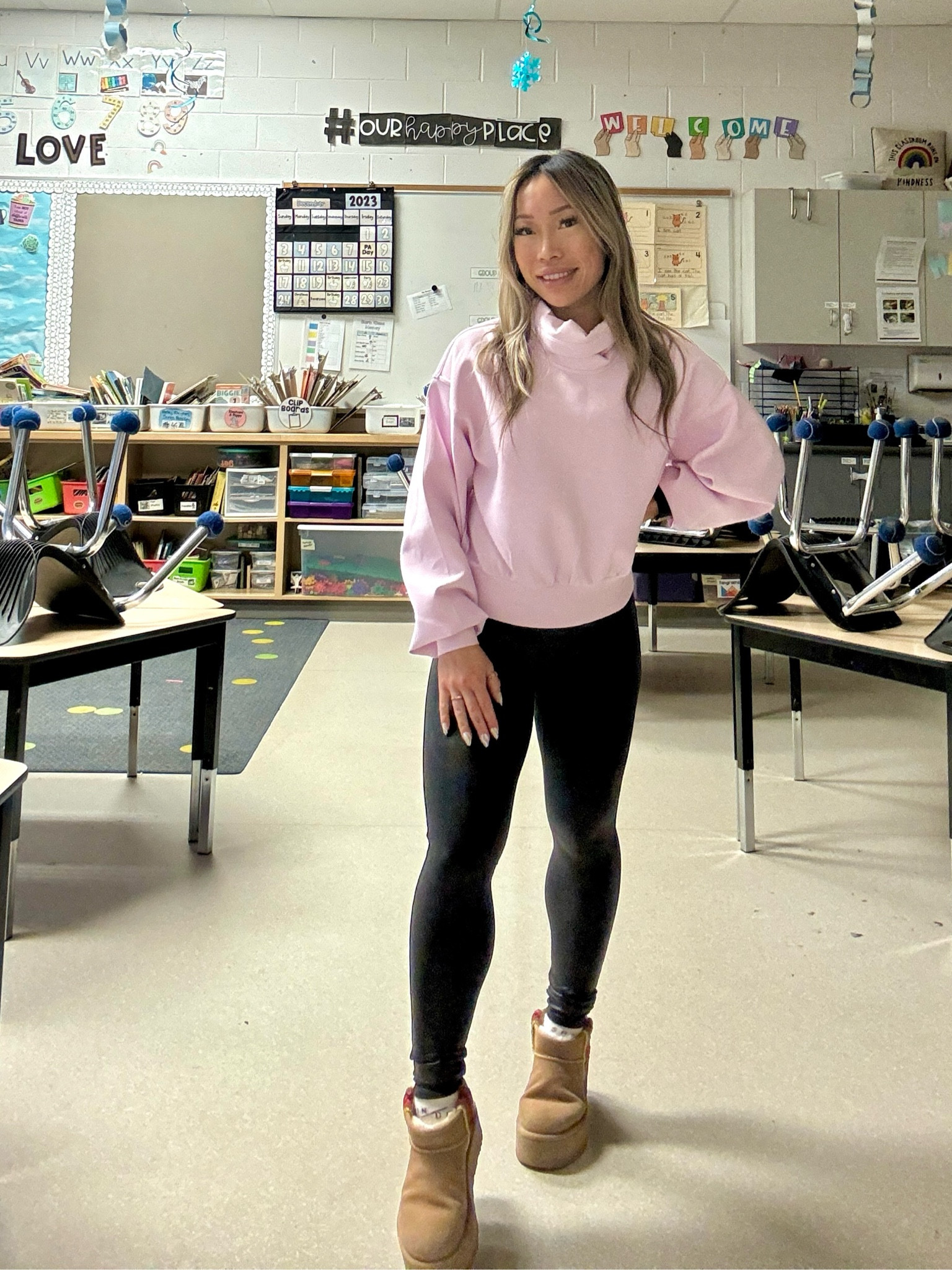 I love staying cozy and comfortable in the classroom! This is my new favourite sweater. The material is so luxurious and lightweight! I glide from table to table in the classroom 😂.

#LTKSeasonal #LTKstyletip #LTKworkwear