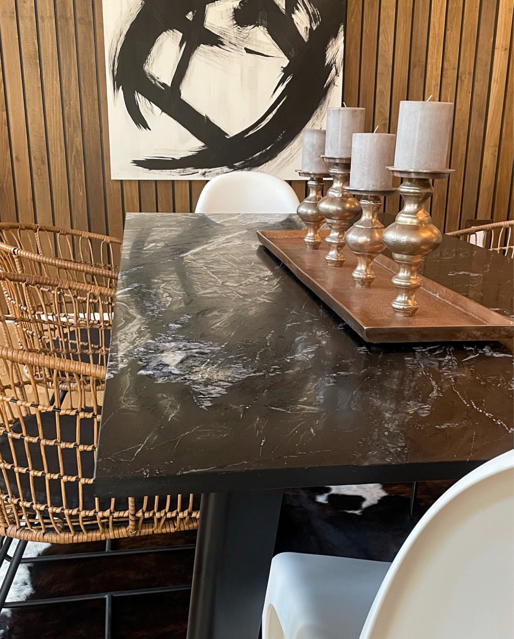 When in doubt, add a touch of brass 🪄 If that doesn’t work, a rich walnut stain should do the trick! Dining room design by @holleyhouseco

#LTKstyletip #LTKhome #LTKunder100