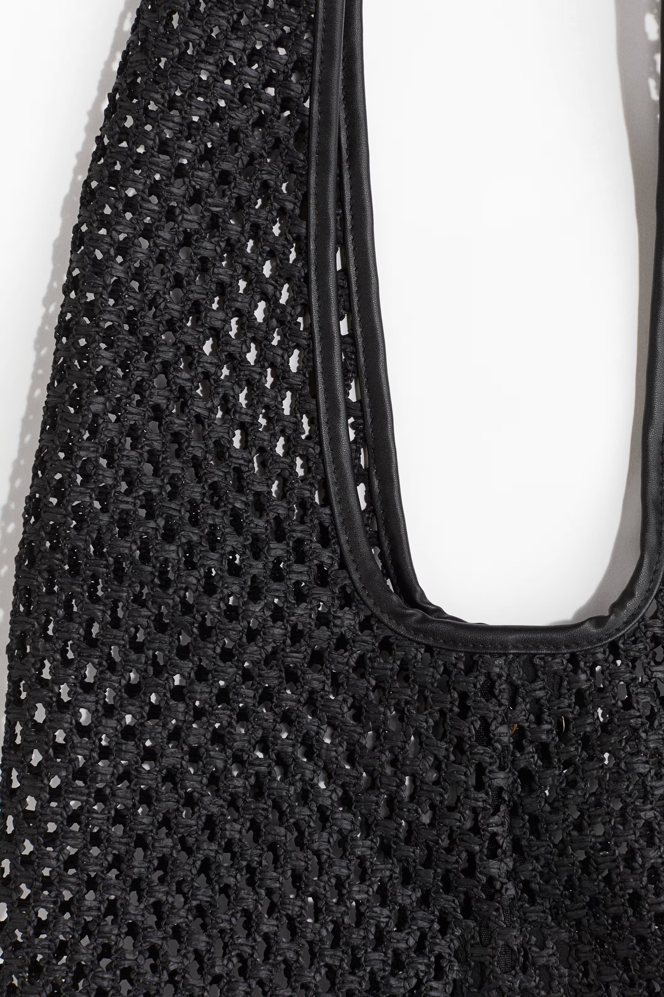 Slouchy Shoulder Bag - Black - Ladies | H&M US | H&M (US + CA)