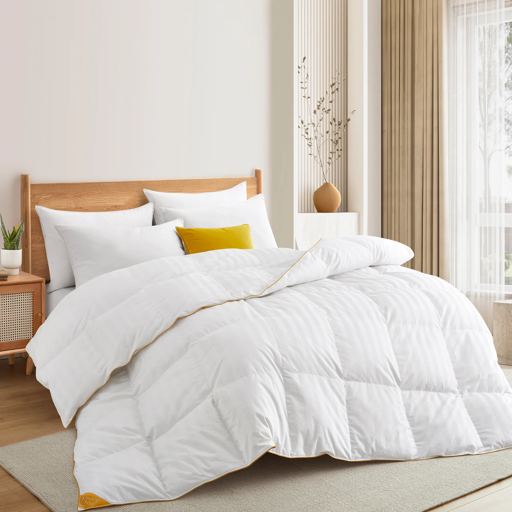 Puredown All Season Feather and Down Hotel Quality Comforter/Duvet Insert & Reviews | Wayfair | Wayfair North America