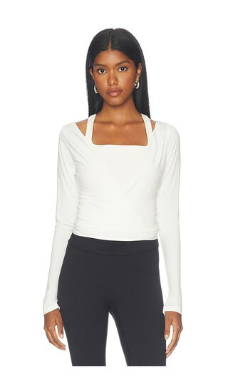 437 The Wrap Top in White. - size M | Revolve Clothing (Global)