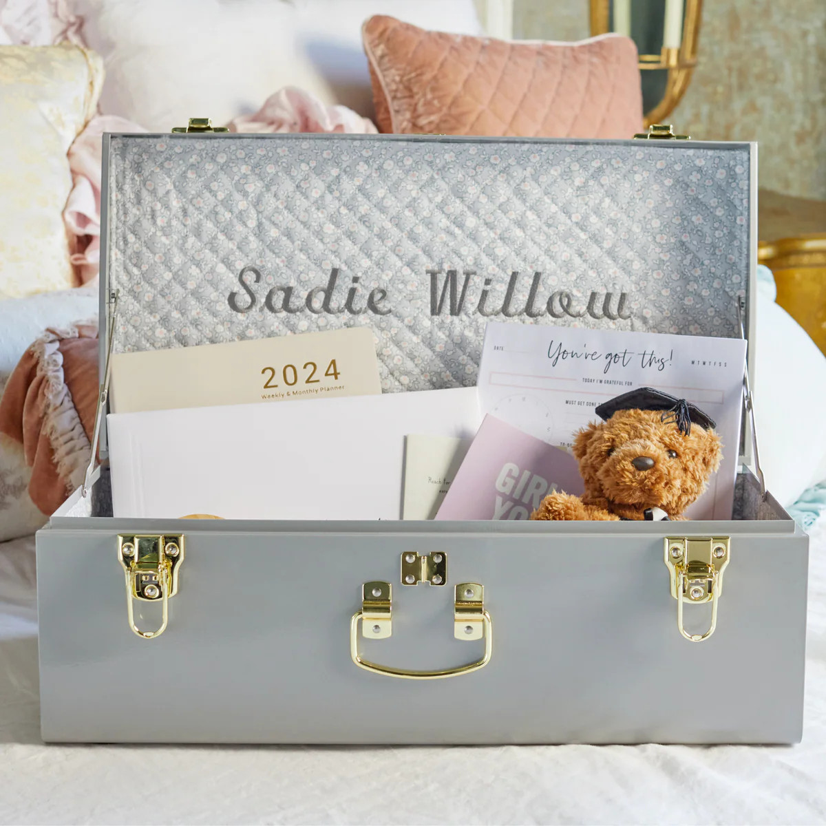 school/graduate | Memorize Trunks