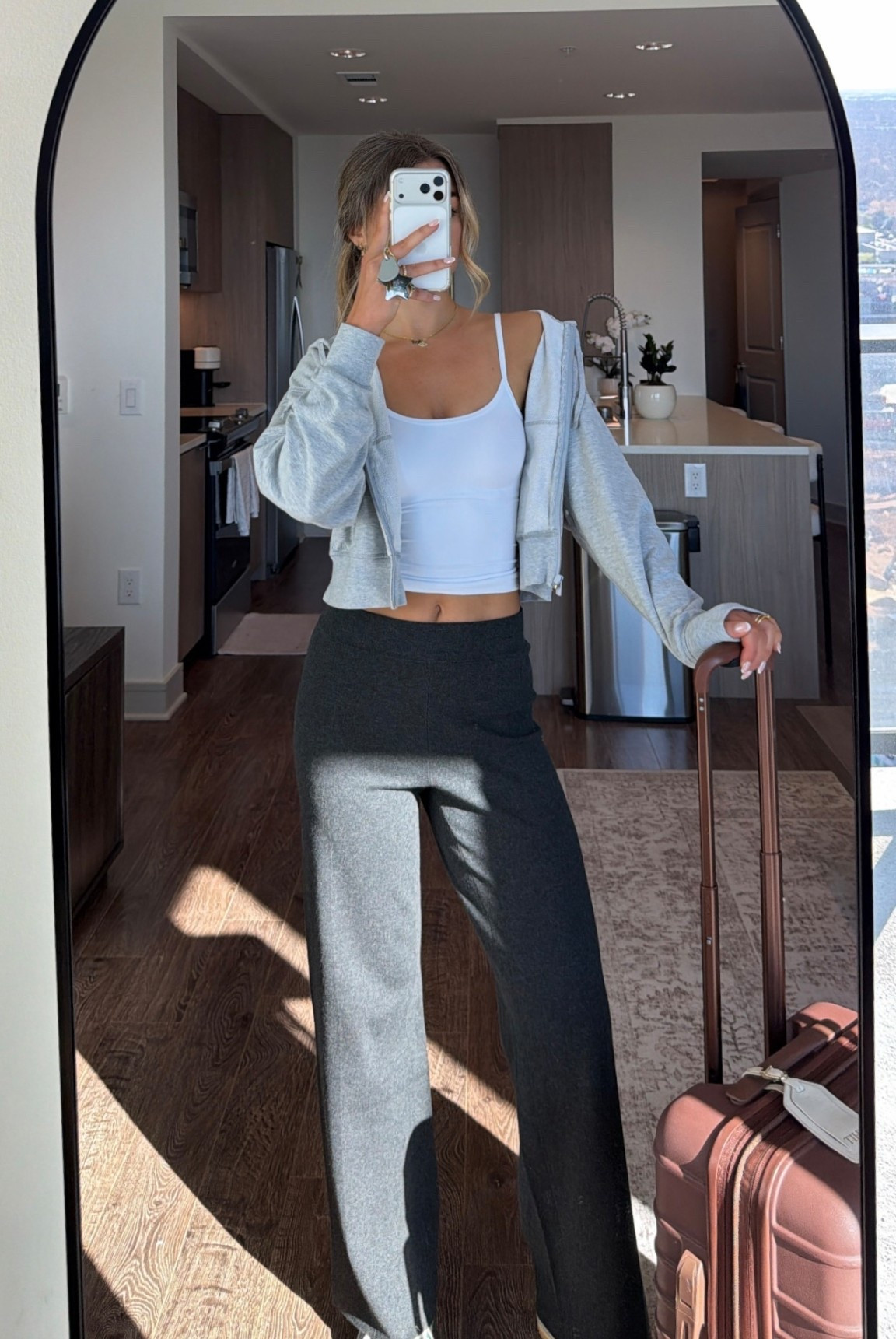 this has been my go to airport / comfy travel outfit @aritzia ✈️ #aritziapartner

#LTKTravel