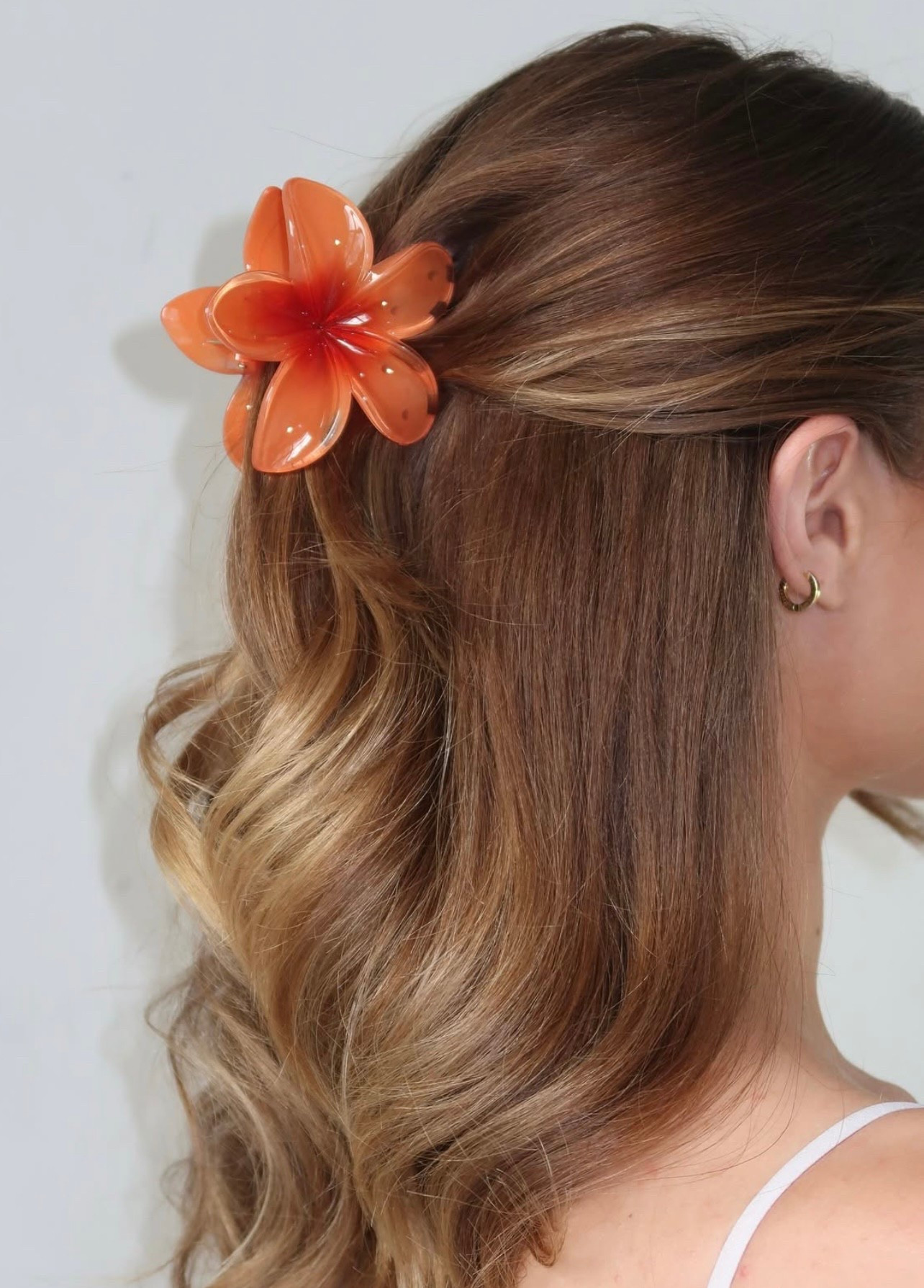 Easy Claw Clip Vacation Hairstyle 

#beachhair #vacationhair 

#LTKBeauty #LTKSwim #LTKTravel