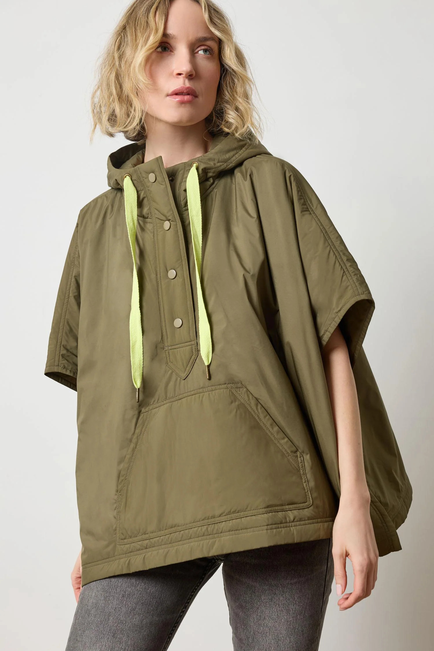 Hooded Poncho | Lilla P