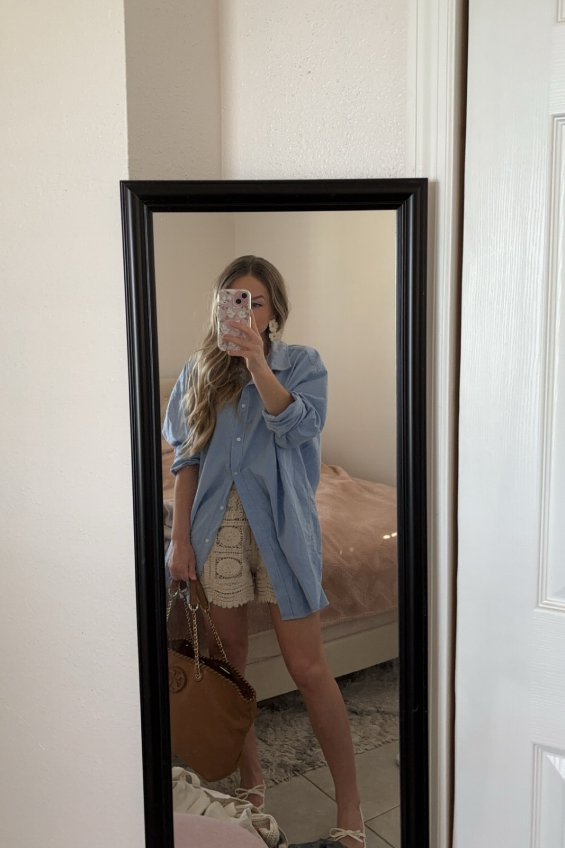 Casual summer outfit🐚☀️🤍 wearing size xl in the blue button down for an oversized fit!

#LTKootd #LTKSeasonal