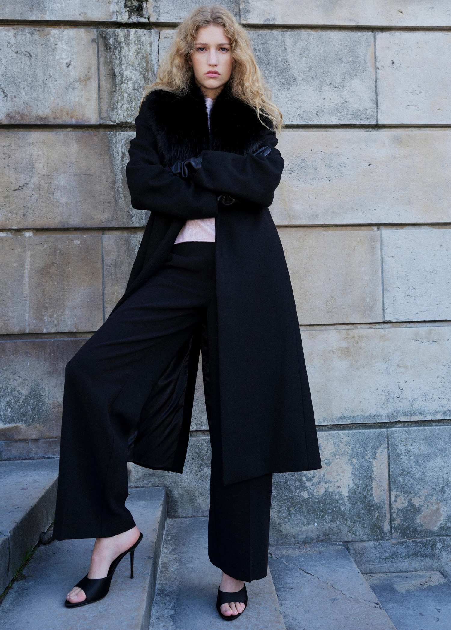 Manteco wool coat with fur collar - Women | MANGO USA | Mango (US/MX/AU)