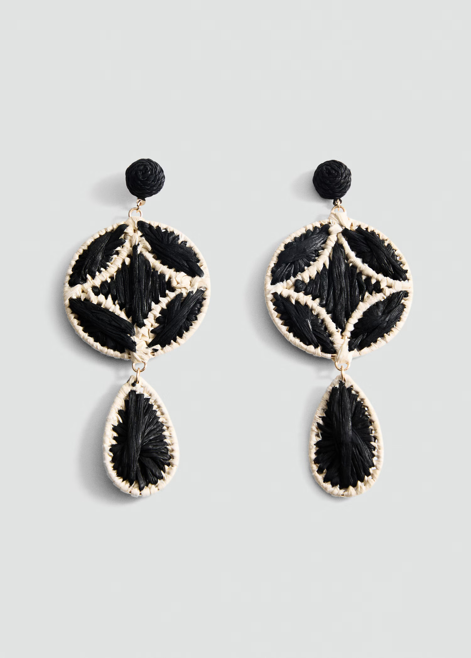 Natural fiber hanging earrings | Mango (US/MX/AU)